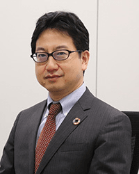 日本郵政株式会社 執行役員 小川 真郷