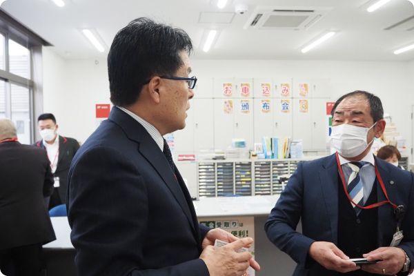 意見交換会を実施した宇都宮中央郵便局の他、石井郵便局、宇都宮大学内郵便局を訪問した様子4