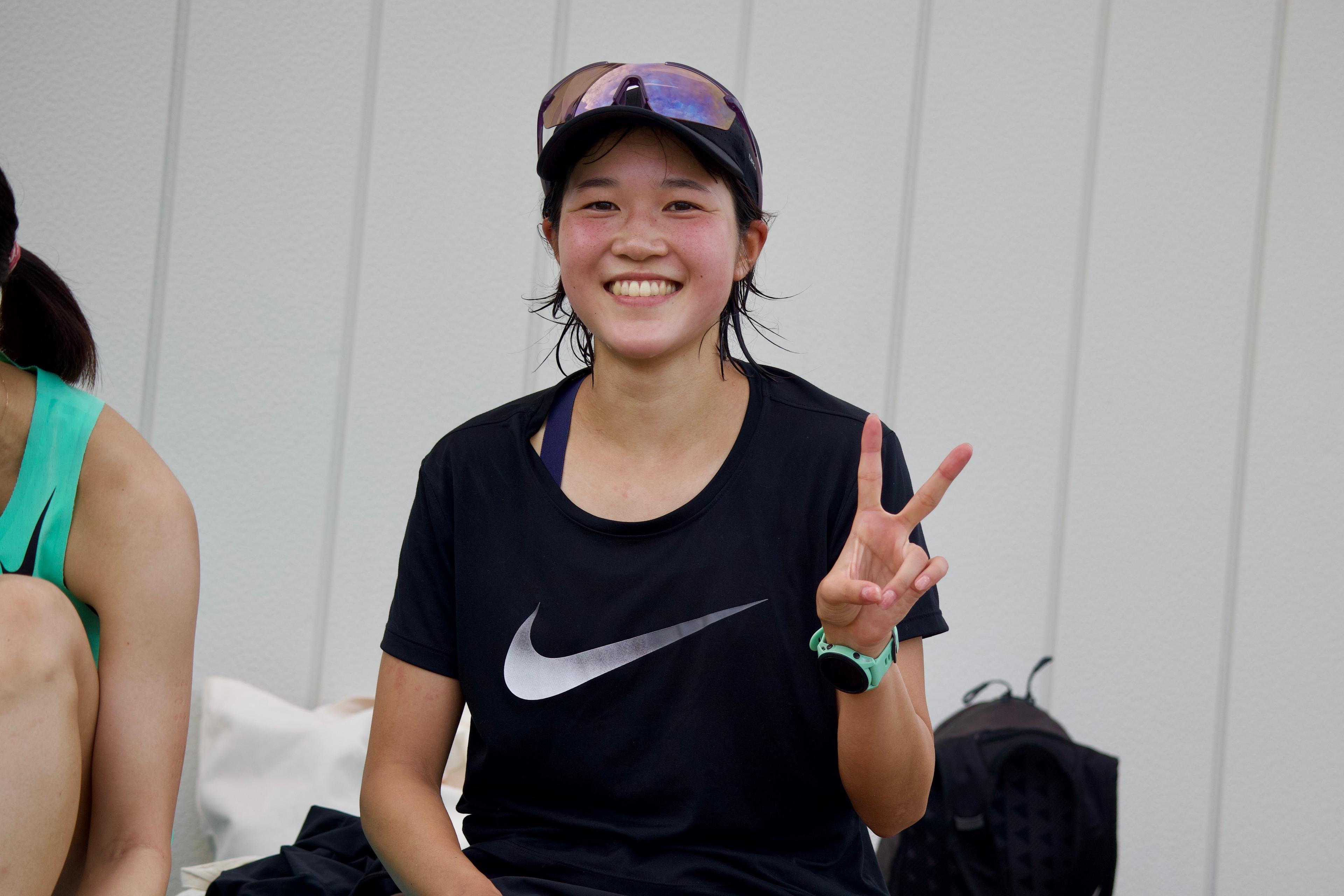 笑顔の大西選手の写真