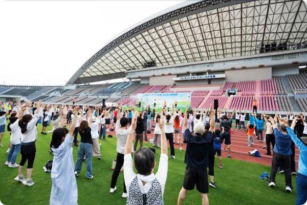 国内最大級ラジオ体操イベント「1000万人ラジオ体操・みんなの体操祭」