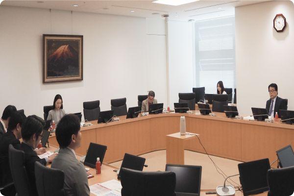 アルムナイ採用の現状と課題 意見交換会の様子